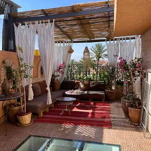 https://riad-palmier-fleuri-40000.marrakeshhotelsmorocco.com