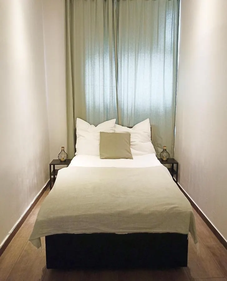 アパート 3 Bedrooms With Ensuite Bathrooms ウィーン